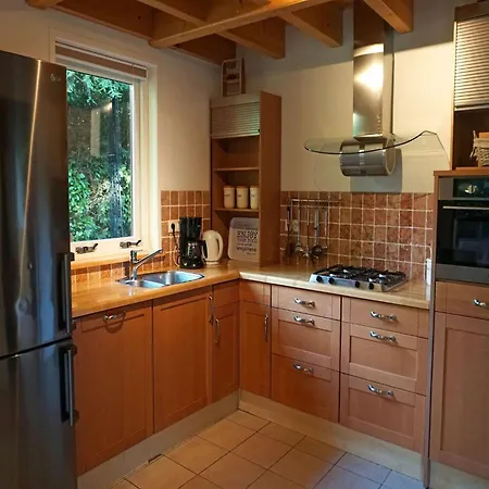 Дом отдыха Terrace With Lush Garden, Cleaning Included *