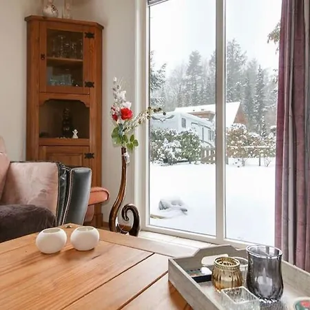 Дом отдыха Terrace With Lush Garden, Cleaning Included *