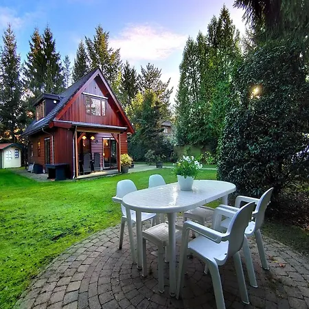 Дом отдыха Terrace With Lush Garden, Cleaning Included Эпе